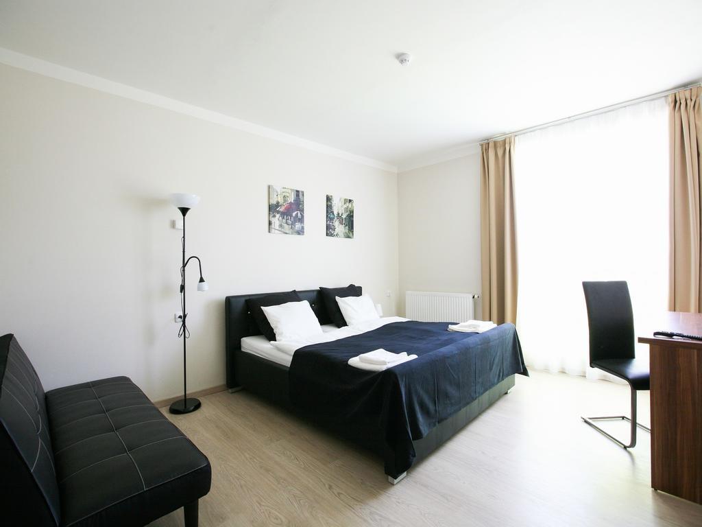 Nad Kralovnou Hotel & Restaurant Prague Room photo